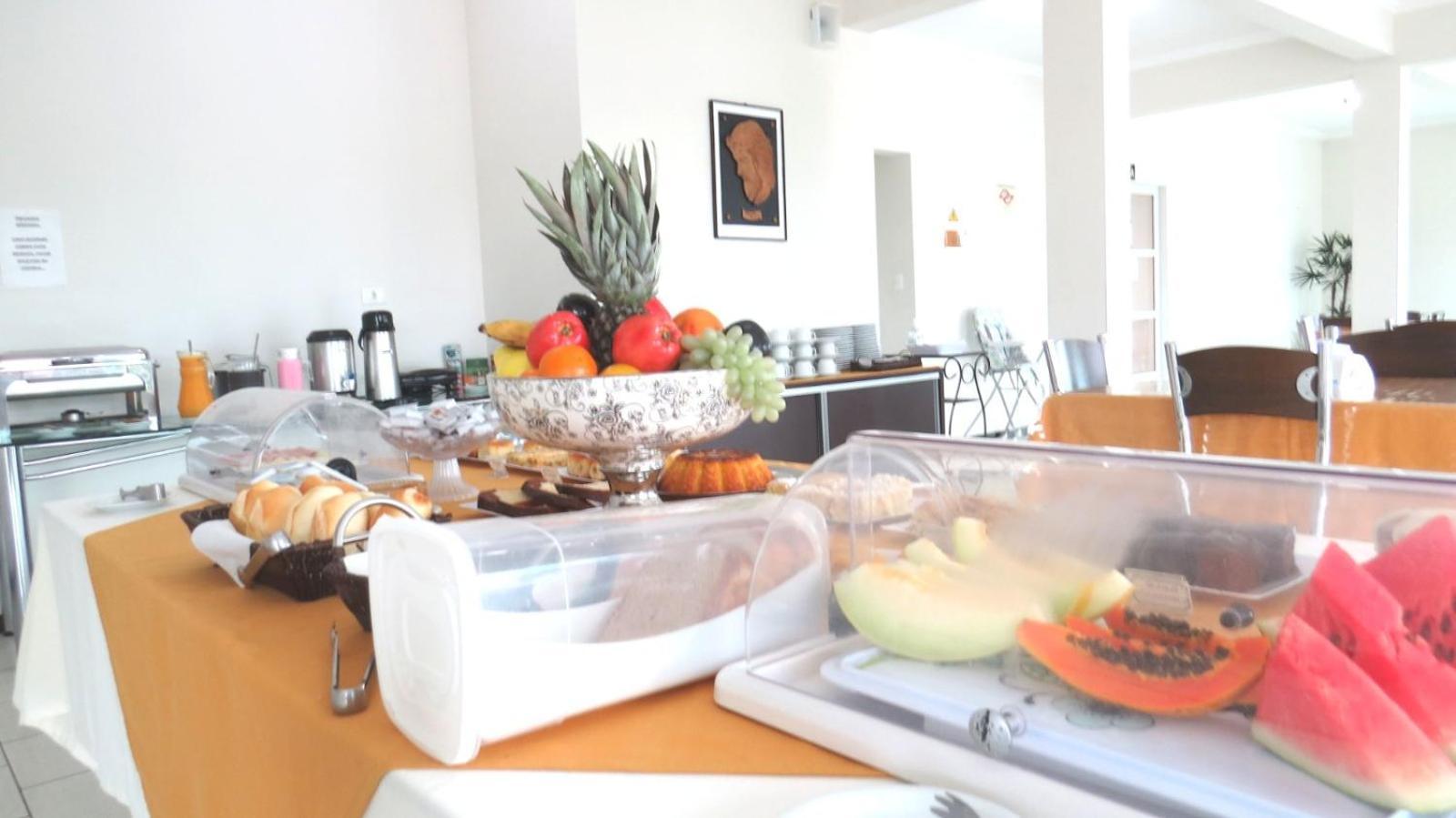 Laf Hotel Registro  Eksteriør bilde